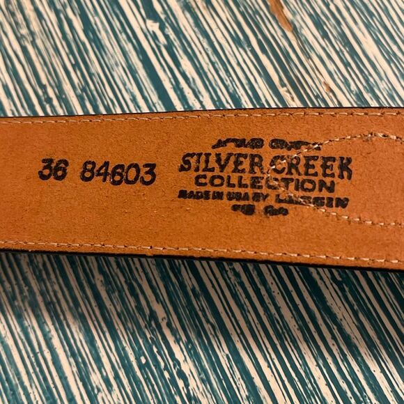 Silver Creek Collection Leather/Snake Skin Silver Buckle Belt - Picture 16 of 16